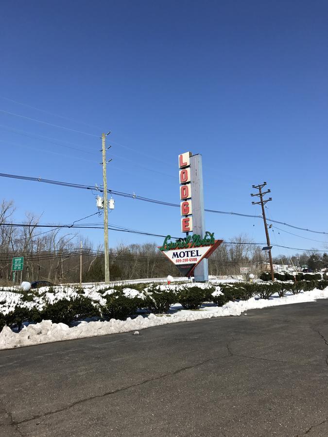 בורדנטאון Laurel Notch Motel מראה חיצוני תמונה